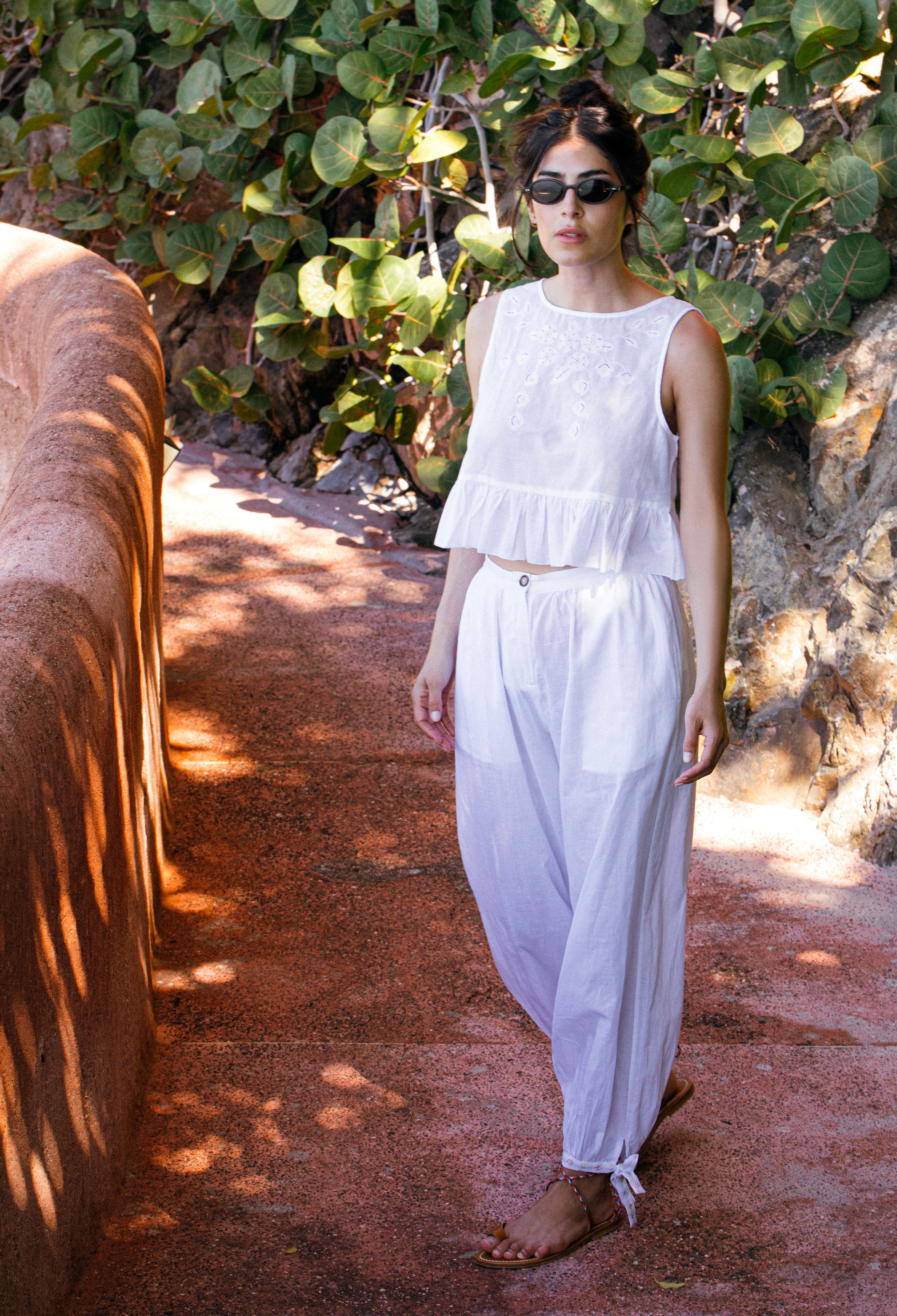 Vera White Floral Embroidered Cotton Voile Pant – Ciao Lucia