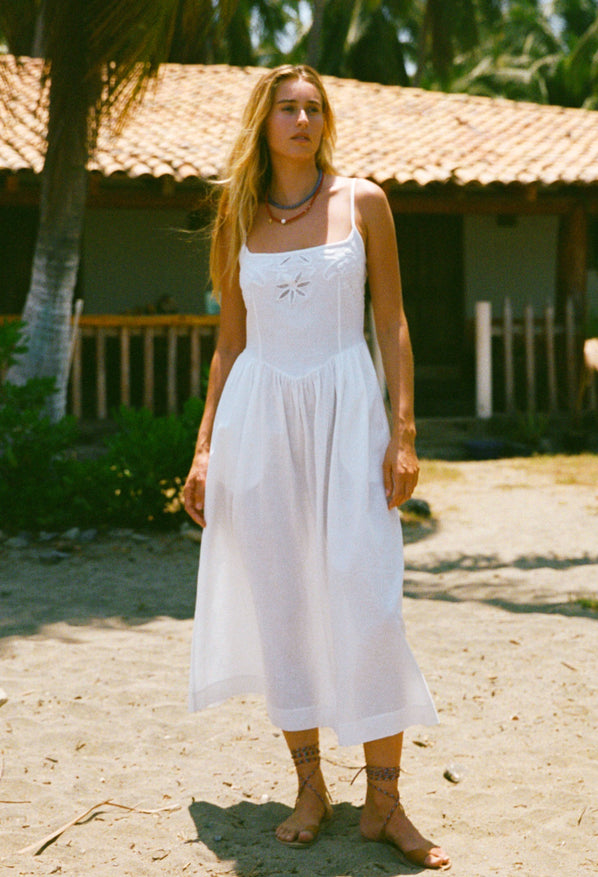 Neroni White Floral Embroidered Linen Dress Ciao Lucia Neroni White Floral Embroidered Linen Dress Ciao Lucia