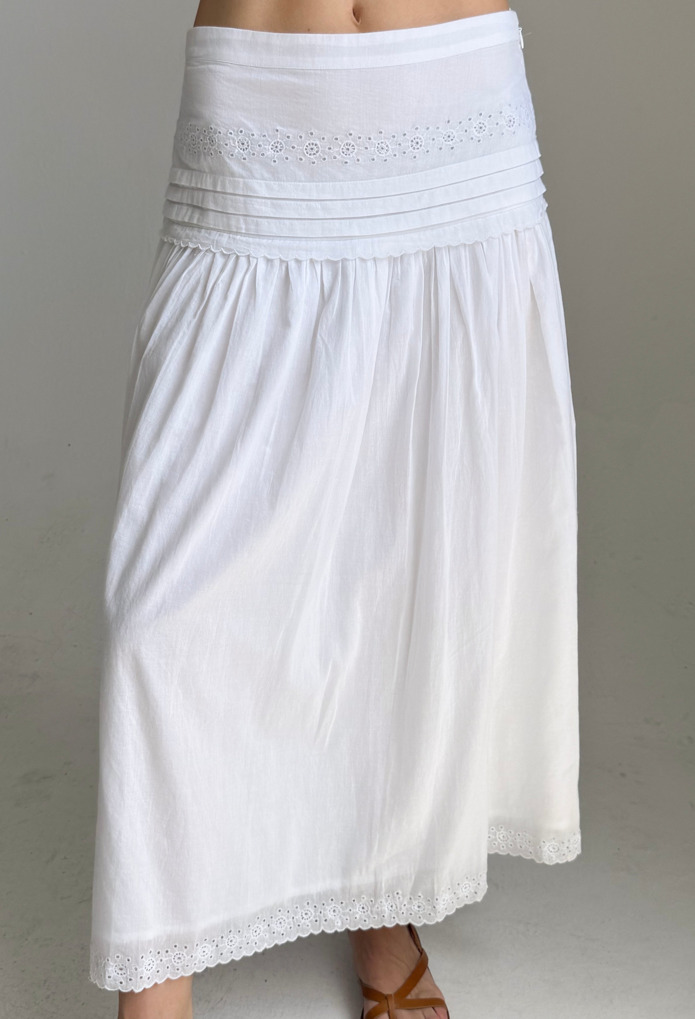 Irati White Embroidered Cotton Skirt – Ciao Lucia
