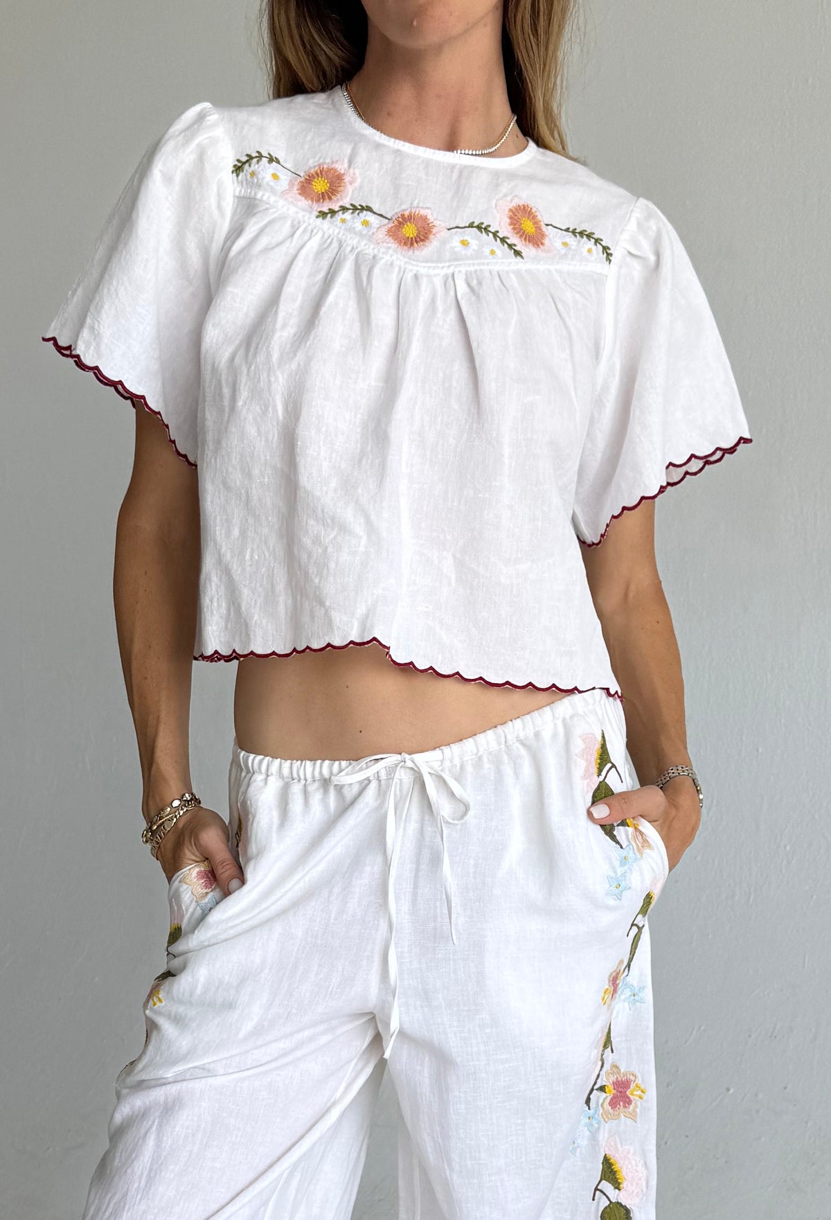 Idoya Embroidered Linen Top