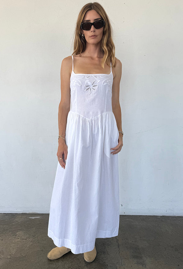 Neroni White Floral Embroidered Linen Dress