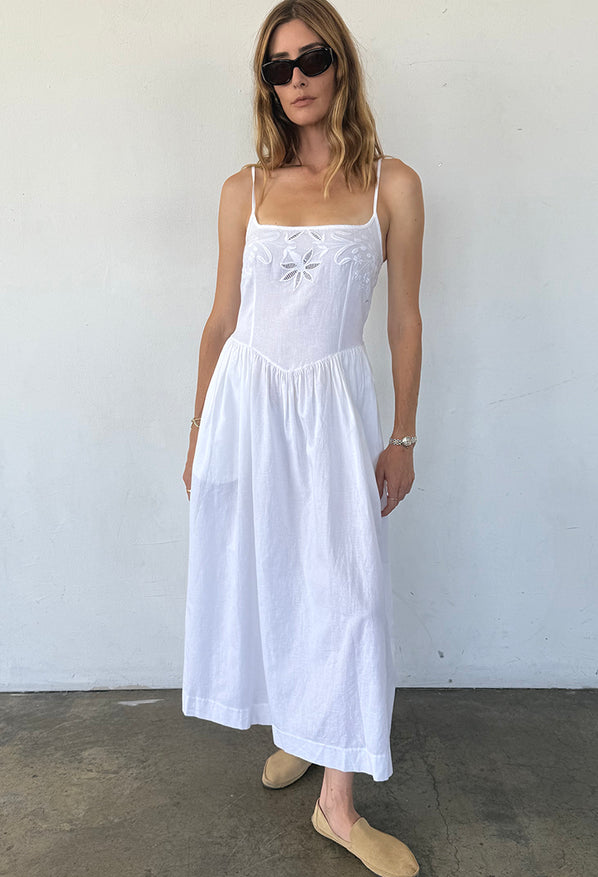 Neroni White Floral Embroidered Linen Dress